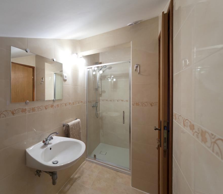 Janezinovi House Guest House Ratecevo Brdo Exterior foto